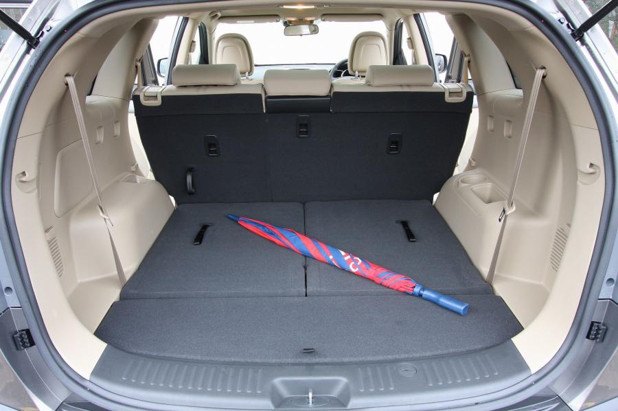  Kia Sorento 2010 года  (фото 50 из 238)